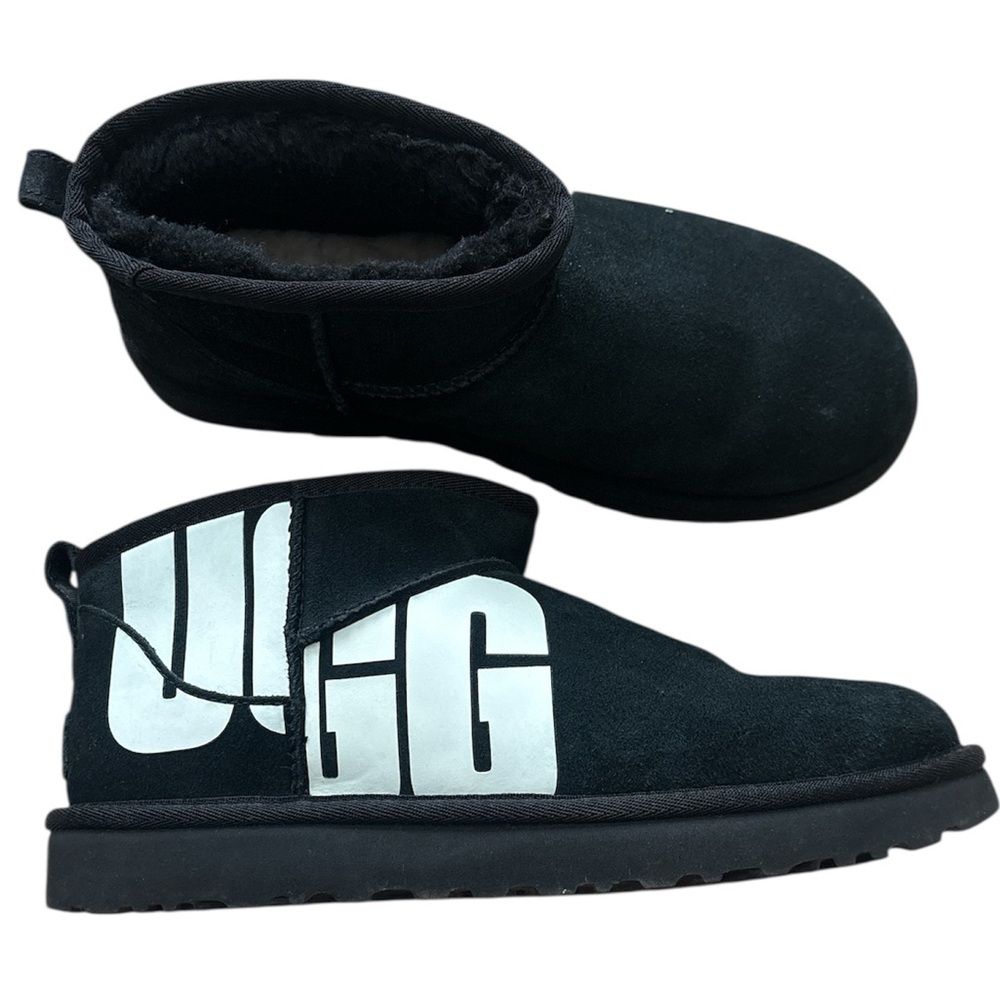 Ugg Classic Ultra Mini Chopd Black Suede Ugg Logo Ankle Boots Size Us 9 Women